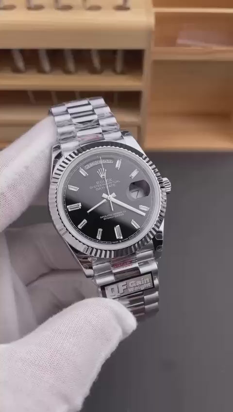 Silver Bezel Date Just